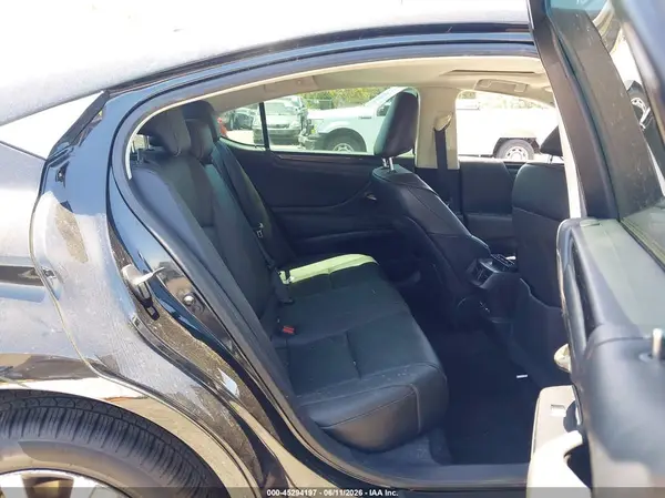 58ACZ1B11LU080022 2020 LEXUS ES - Image 8
