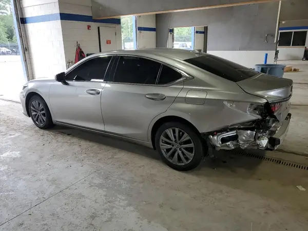 58ACZ1B11MU083861 2021 LEXUS ES - Image 2