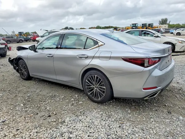 58ACZ1B11MU088770 2021 LEXUS ES - Image 2