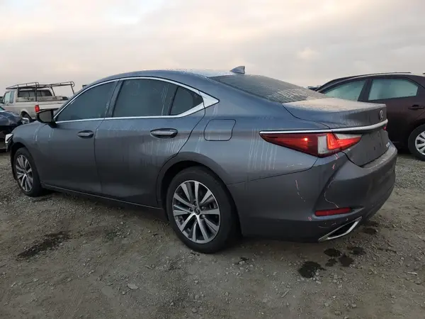 58ACZ1B12MU083917 2021 LEXUS ES - Image 2