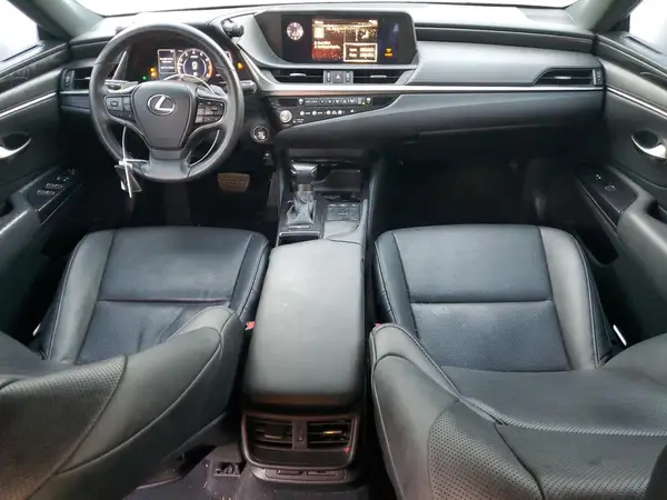 58ACZ1B12MU083917 2021 LEXUS ES - Image 8