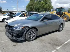 58ACZ1B12MU084601 2021 LEXUS ES