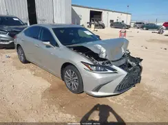 58ACZ1B12NU114732 2022 LEXUS ES