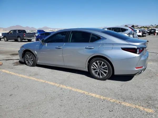 58ACZ1B13SU197616 2025 LEXUS ES - Image 2
