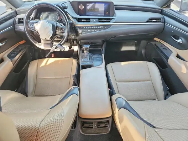58ACZ1B14MU086561 2021 LEXUS ES - Image 8