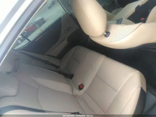 58ACZ1B14MU094241 2021 LEXUS ES - Image 8