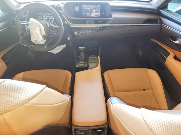 58ACZ1B14MU107683 2021 LEXUS ES - Image 8