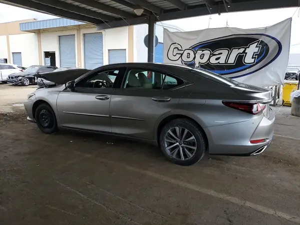 58ACZ1B15MU103190 2021 LEXUS ES - Image 2