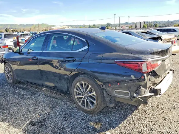 58ACZ1B15RU170847 2024 LEXUS ES - Image 2