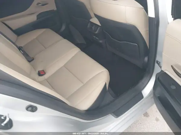 58ACZ1B17LU056808 2020 LEXUS ES - Image 8