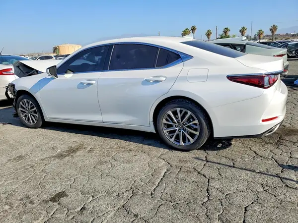 58ACZ1B17SU189471 2025 LEXUS ES - Image 2