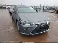 58ACZ1B18LU072516 2020 LEXUS ES
