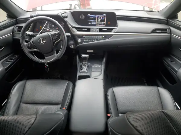 58ACZ1B18MU083338 2021 LEXUS ES - Image 8