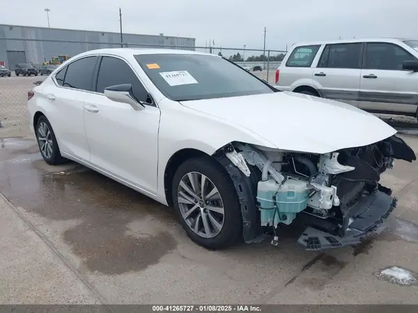 58ACZ1B18MU092508 2021 LEXUS ES - Image 1