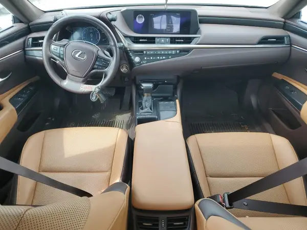 58ACZ1B18MU100980 2021 LEXUS ES - Image 8