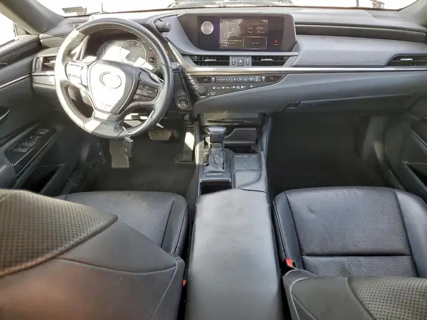 58ACZ1B19LU069169 2020 LEXUS ES - Image 8