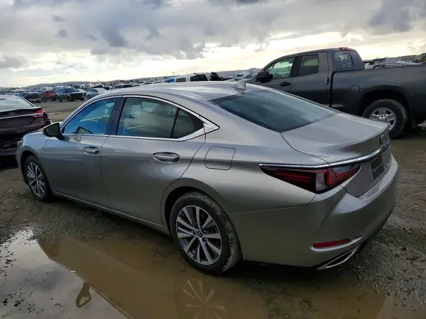 58ACZ1B19MU097152 2021 LEXUS ES - Image 2