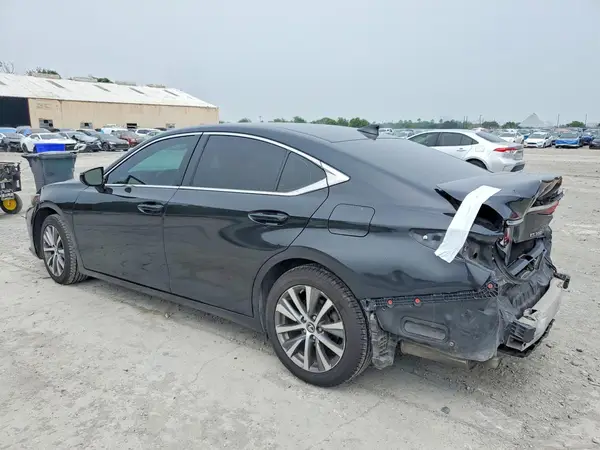 58ACZ1B1XMU089285 2021 LEXUS ES - Image 2