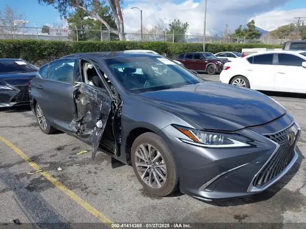 58ACZ1B1XNU121718 2022 LEXUS ES - Image 1
