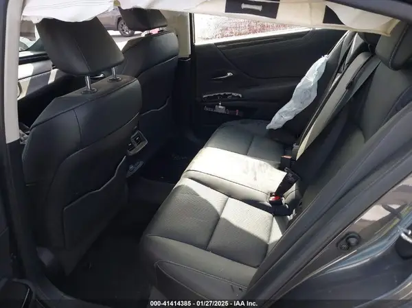 58ACZ1B1XNU121718 2022 LEXUS ES - Image 8
