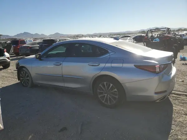 58ACZ1B1XNU133495 2022 LEXUS ES - Image 2