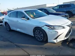 58ACZ1B1XSU203878 2025 LEXUS ES