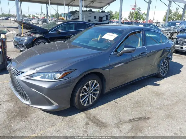58ACZ1B1XSU214671 2025 LEXUS ES - Image 2