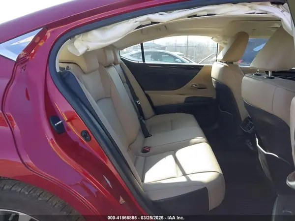 58AD11D10MU006701 2021 LEXUS ES - Image 8