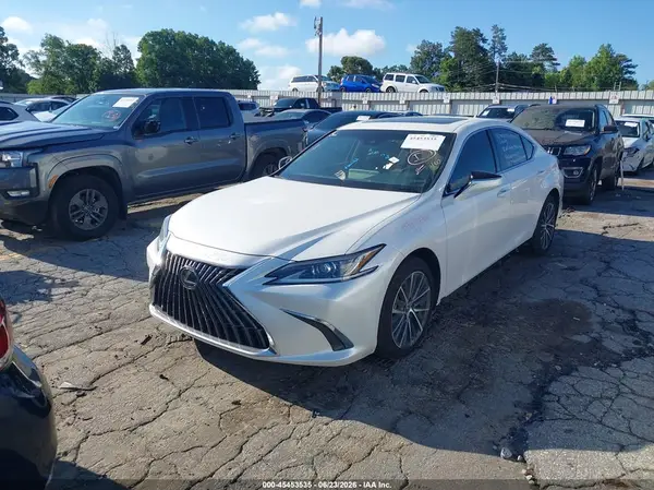 58AD11D10NU010247 2022 LEXUS ES - Image 2
