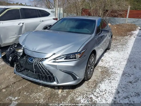 58AD11D10RU013493 2024 LEXUS ES - Image 2