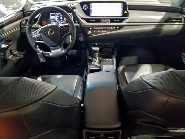 58AD11D11MU003399 2021 LEXUS ES - Image 8