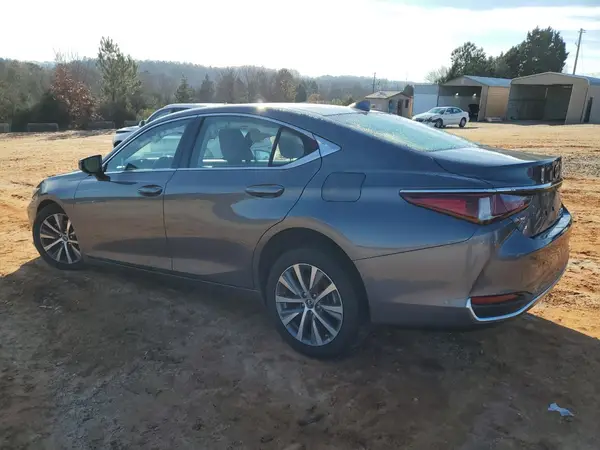 58AD11D11MU004407 2021 LEXUS ES - Image 2