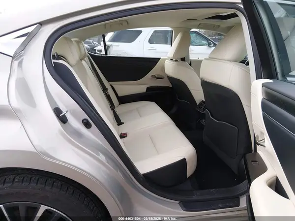 58AD11D11NU008409 2022 LEXUS ES - Image 8