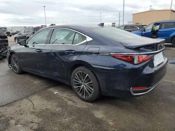 58AD11D11NU008667 2022 LEXUS ES - Image 2