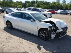 58AD11D11NU009138 2022 LEXUS ES