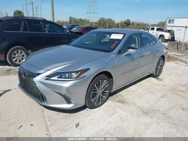 58AD11D11PU011944 2023 LEXUS ES - Image 2