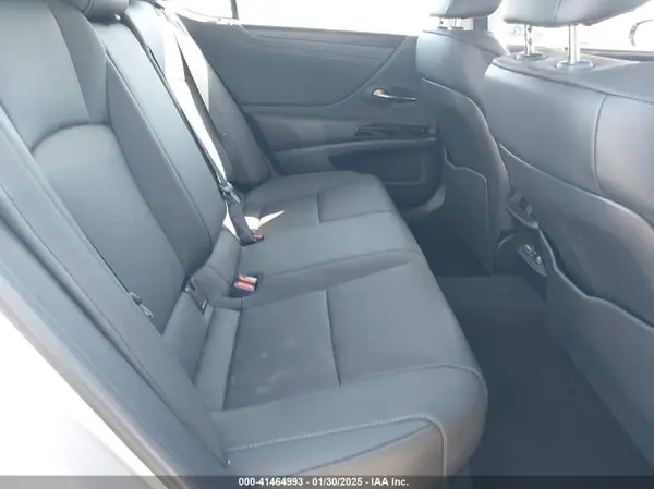 58AD11D11RU013583 2024 LEXUS ES - Image 8