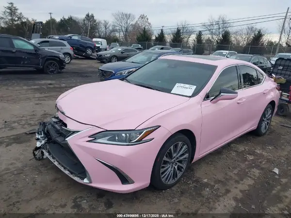 58AD11D12MU002164 2021 LEXUS ES - Image 2