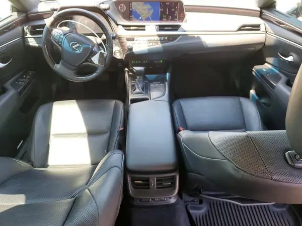58AD11D12MU002844 2021 LEXUS ES - Image 8