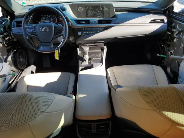 58AD11D12MU004951 2021 LEXUS ES - Image 8