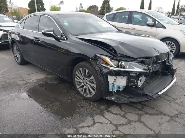 58AD11D12MU007915 2021 LEXUS ES - Image 1