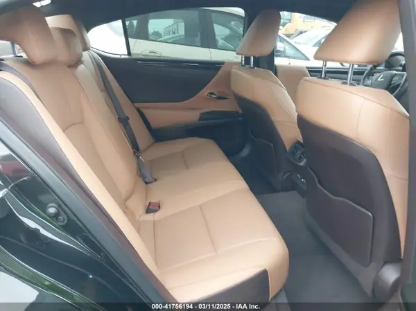 58AD11D12MU007915 2021 LEXUS ES - Image 8
