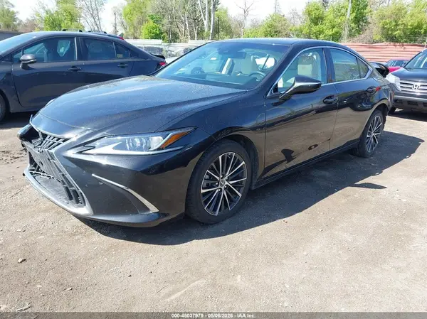 58AD11D12NU010038 2022 LEXUS ES - Image 2