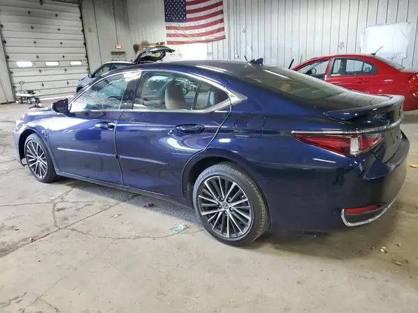 58AD11D12NU010055 2022 LEXUS ES - Image 2
