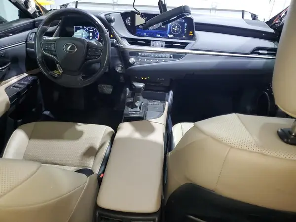 58AD11D13MU005655 2021 LEXUS ES - Image 8