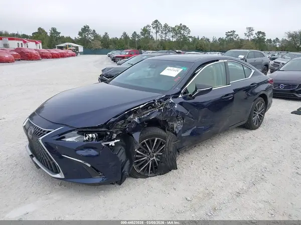 58AD11D13PU010732 2023 LEXUS ES - Image 2
