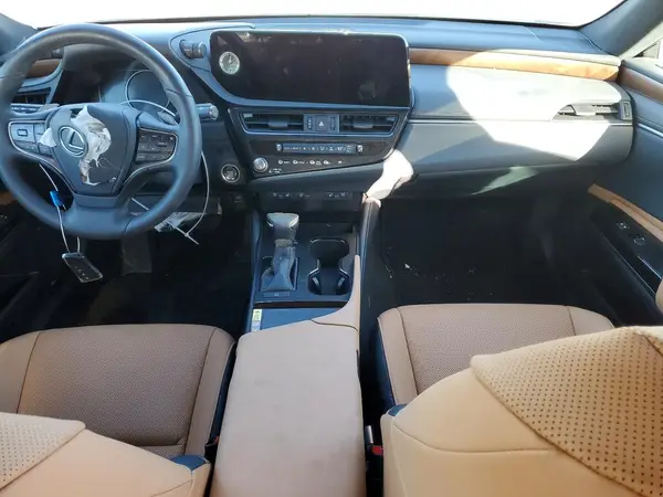58AD11D13PU011833 2023 LEXUS ES - Image 8