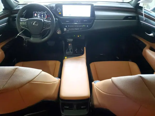 58AD11D13RU013178 2024 LEXUS ES - Image 8
