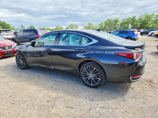 58AD11D14NU008260 2022 LEXUS ES - Image 2