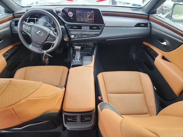 58AD11D14NU009358 2022 LEXUS ES - Image 8